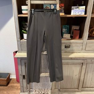 Athleta mercurial crop flare size Small